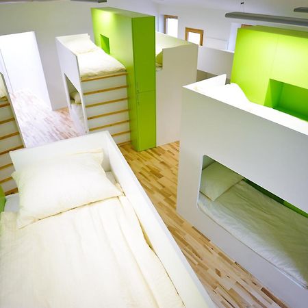 Youth Hostel Ajdovscina Ngoại thất bức ảnh