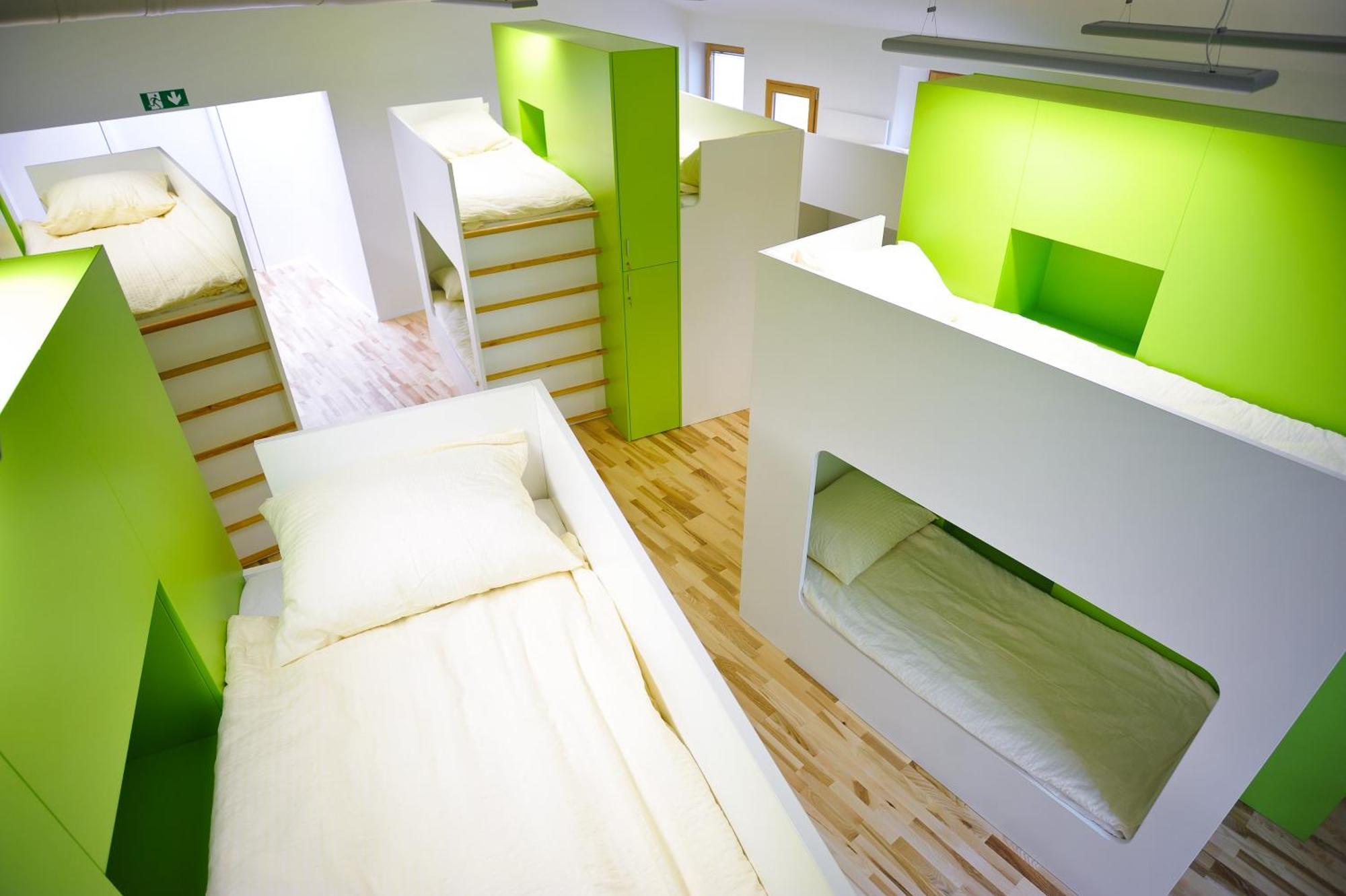 Youth Hostel Ajdovscina Ngoại thất bức ảnh